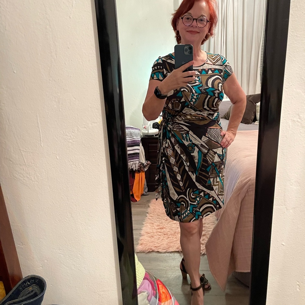 Geometric Print Dress in Black and Blue